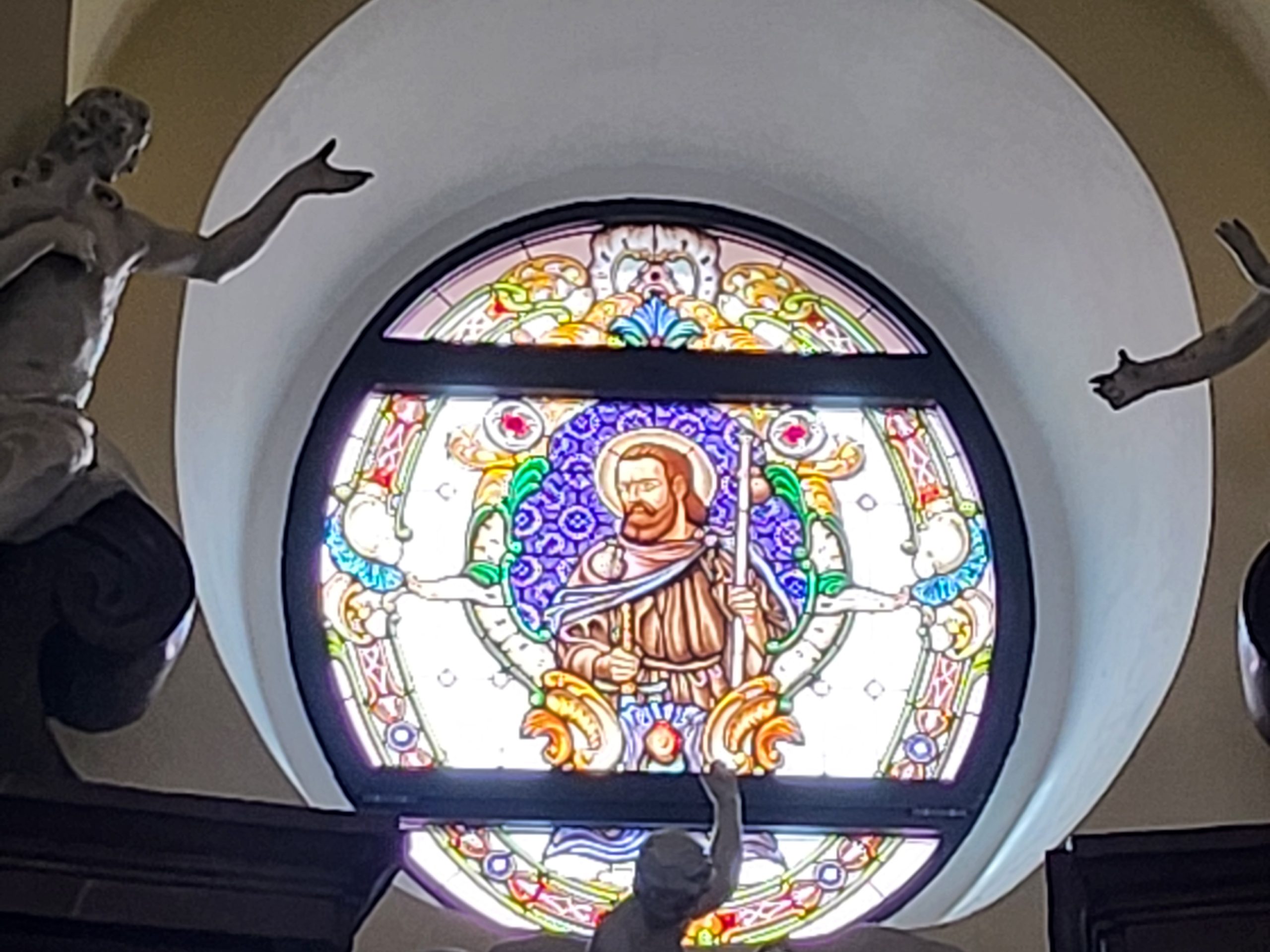 Nová hliníková okna na kostele v Moravské Nové Vsi: Spojení tradice a moderní technologie