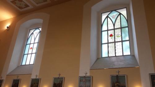REMING - Gotická hliníková okna v kostele ve Větřkovicích